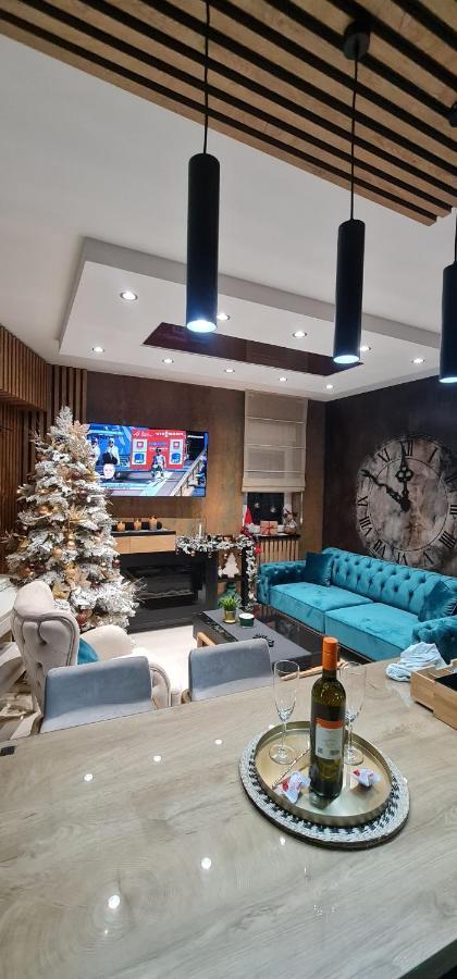 Design Apartment Platinium Spa Lux 5 Star "Havana" Completely Private Wellness & Spa Free Included Sauna & Jacuzzi & Salt Wall & Fire Place & 3D Ceilings & Business Wifi & Netflix & Keyless Code Entry & Full Smart App & Secure 2 Parking Place Ćuprija Exterior foto