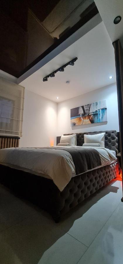 Design Apartment Platinium Spa Lux 5 Star "Havana" Completely Private Wellness & Spa Free Included Sauna & Jacuzzi & Salt Wall & Fire Place & 3D Ceilings & Business Wifi & Netflix & Keyless Code Entry & Full Smart App & Secure 2 Parking Place Ćuprija Exterior foto