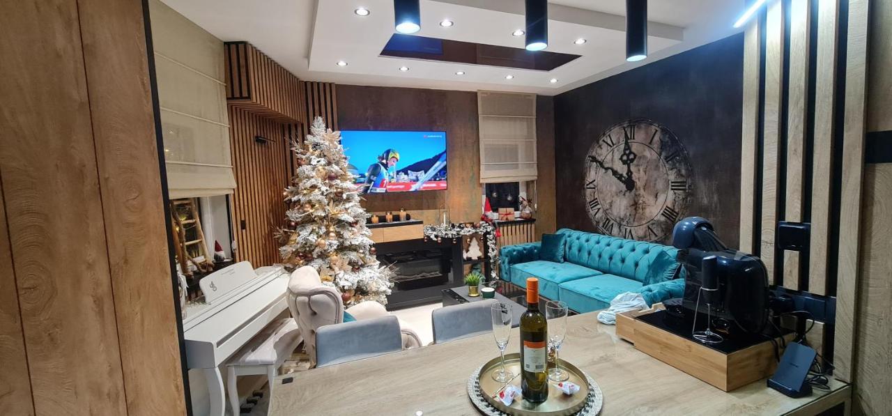 Design Apartment Platinium Spa Lux 5 Star "Havana" Completely Private Wellness & Spa Free Included Sauna & Jacuzzi & Salt Wall & Fire Place & 3D Ceilings & Business Wifi & Netflix & Keyless Code Entry & Full Smart App & Secure 2 Parking Place Ćuprija Exterior foto